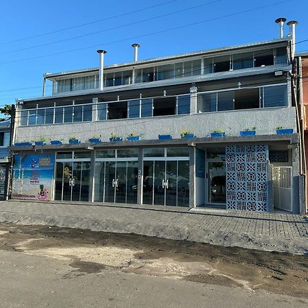 Ferienwohnung Flamingo Pe Na Areia Matinhos Exterior foto